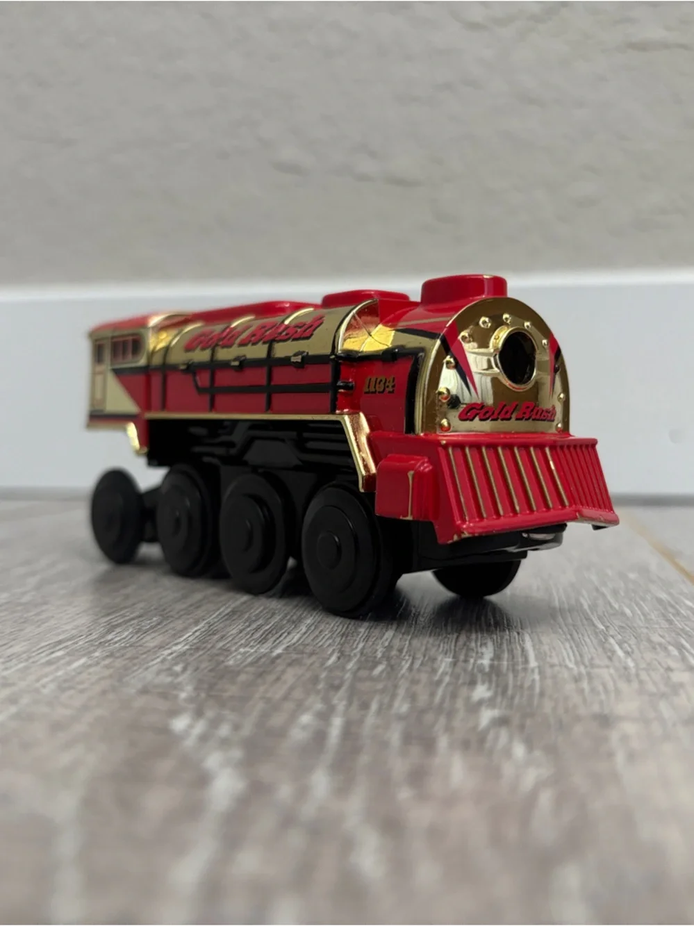 Gold Rush - Battery Powered Engine by Lionel - Works!